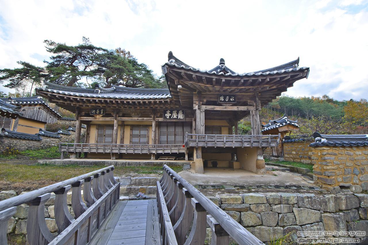 Gwiae Traditional House Yeongcheon Exterior foto