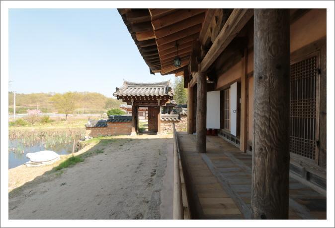 Gwiae Traditional House Yeongcheon Exterior foto